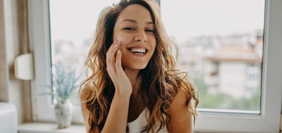 CİLT TONU EŞİTSİZLİĞİ