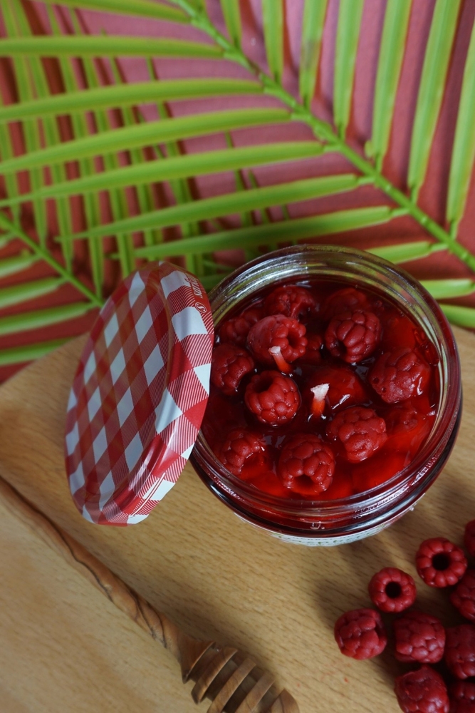 HERBAL HOME Raspberry Jam Candle 220 GR - 5